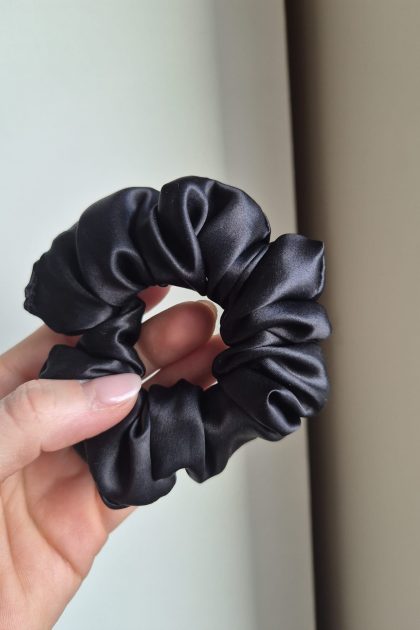 Jedwabna frotka do włosów czarna - Mini